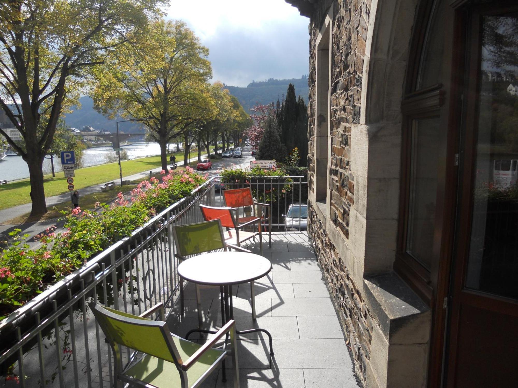 Hotel Villa Vinum Cochem Exterior photo