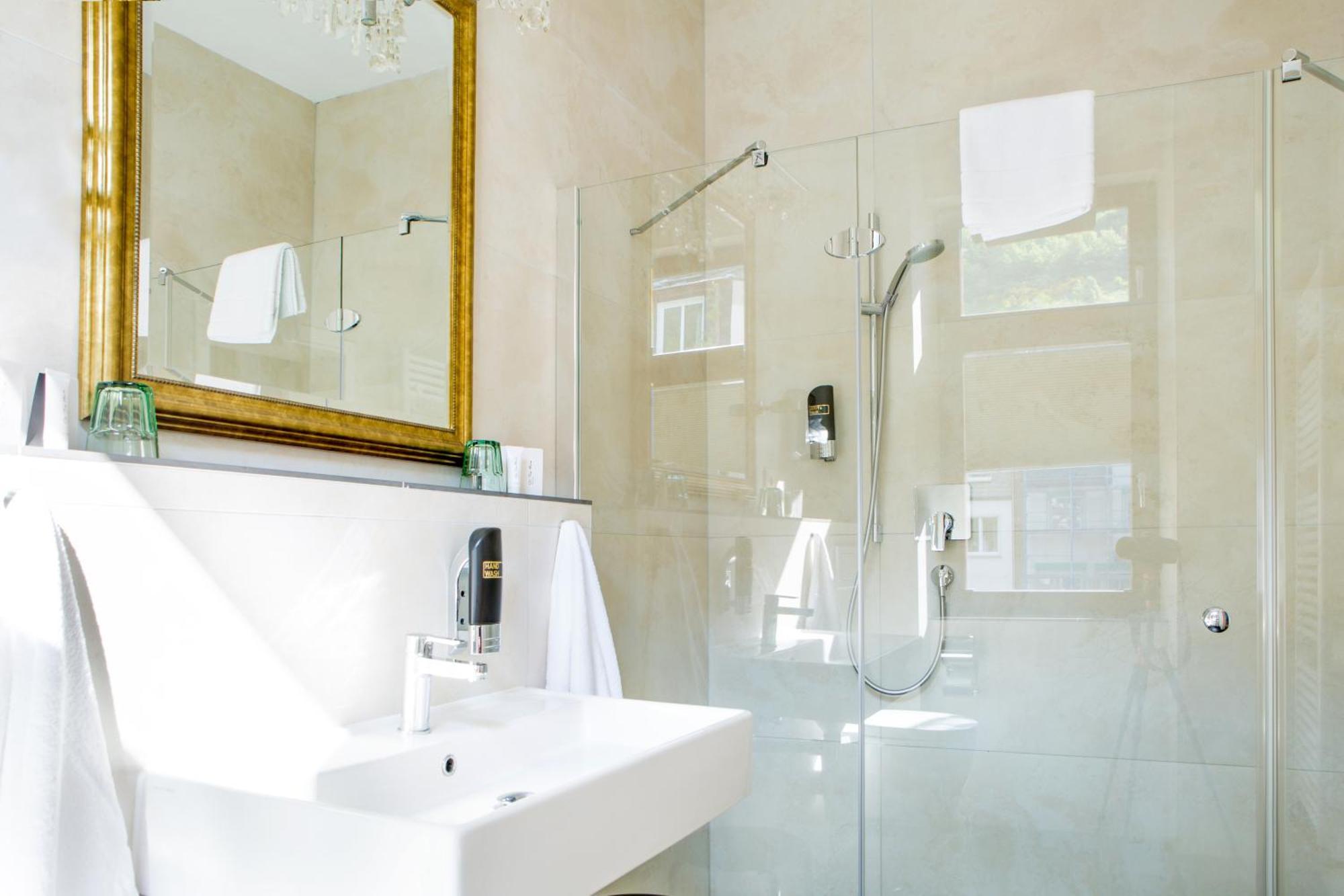 Hotel Villa Vinum Cochem Room photo